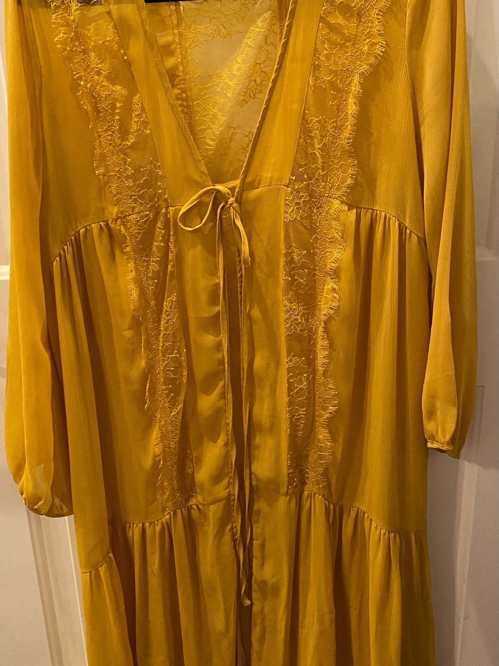 Yellow Lace-Trim Long Sleeve Maxi jacket